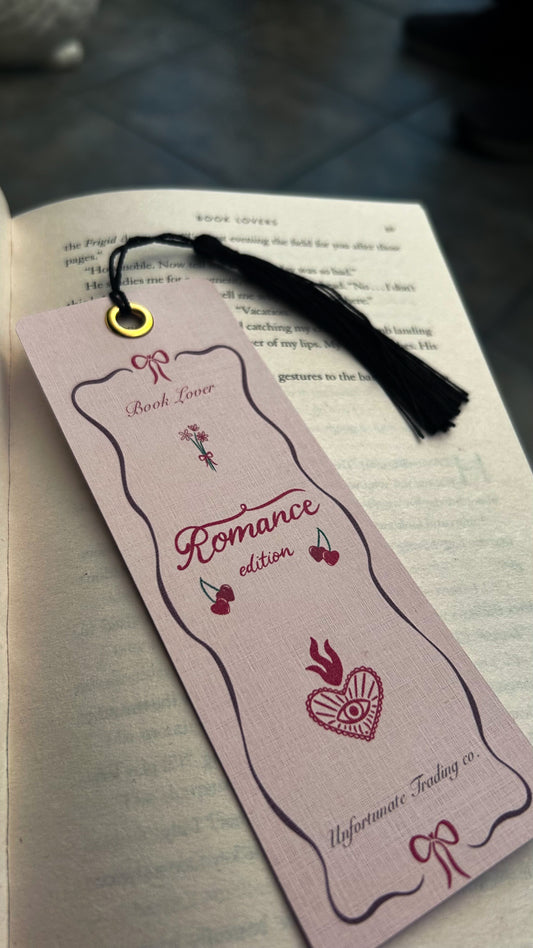 BOOK LOVERS - ROMANCE BOOKMARK