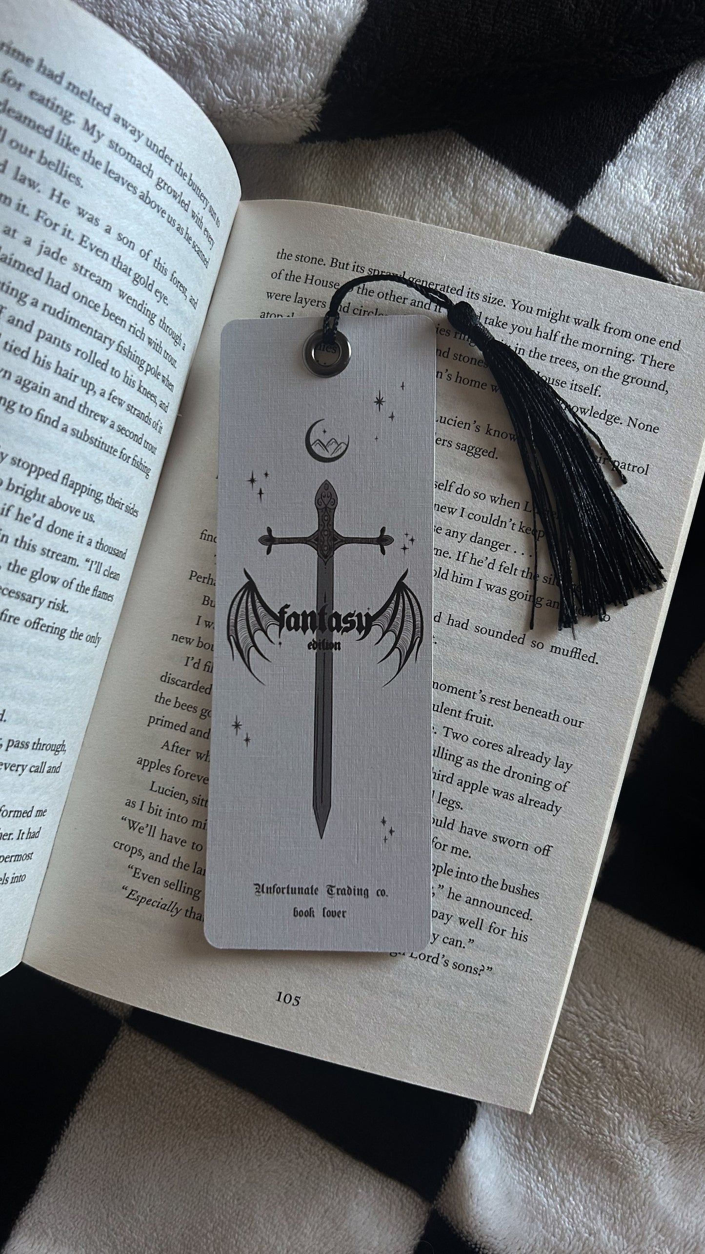 BOOK LOVERS - FANTASY BOOKMARK