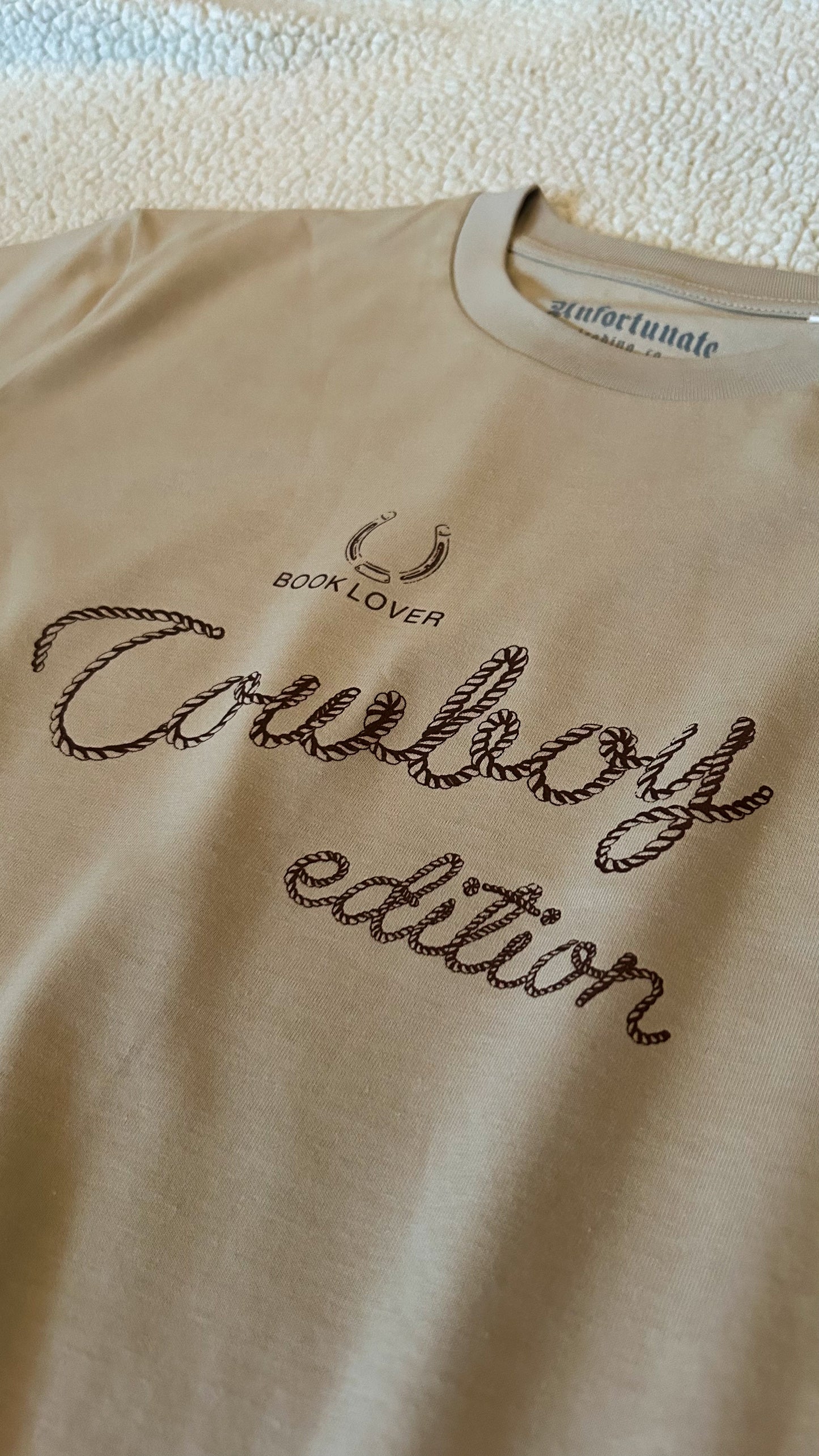 BOOK LOVERS - COWBOY EDITION T-SHIRT