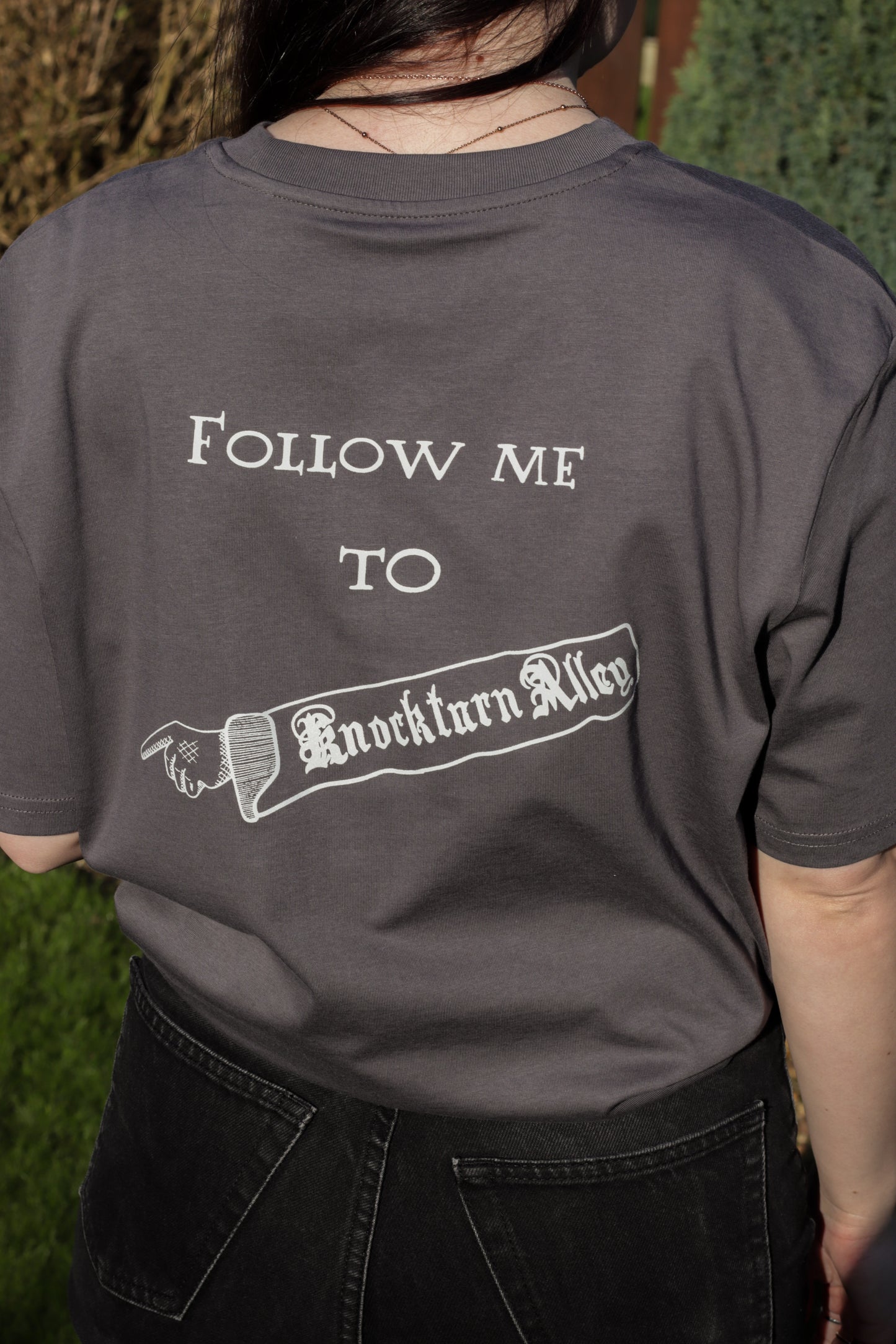 BORGIN AND BURKES TEE